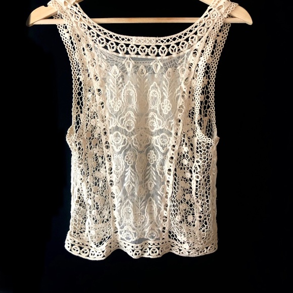 🍒 2/20$ Garage Crochet Ivory Top - Picture 8 of 12